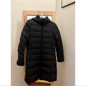 Uniqlo women ultra light down parka